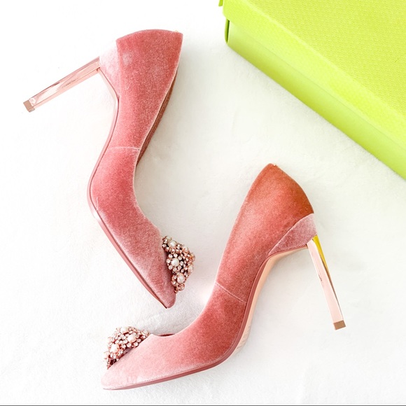 Ted Baker Peetch Pump Court Shoes 